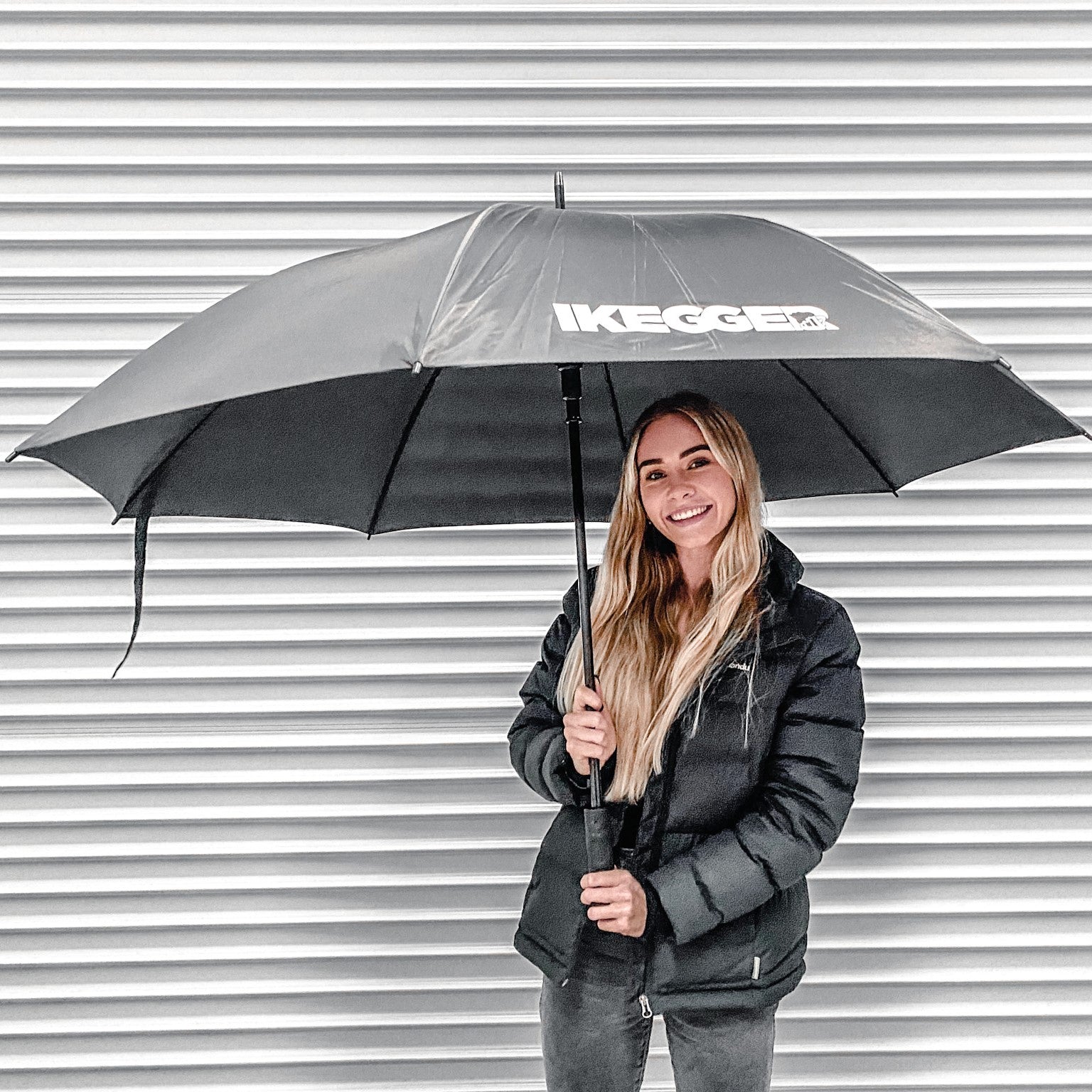 Golf Umbrella | Large & Ultra Strong | iKegger